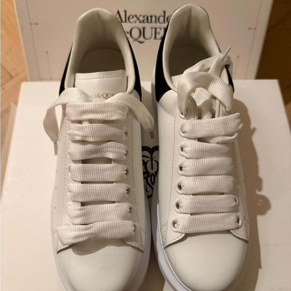 Alexander McQueen White and Black Sneakers size 36